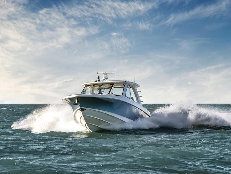 Concessionnaire BOSTON WHALER sur l'île de Ré - La Rochelle